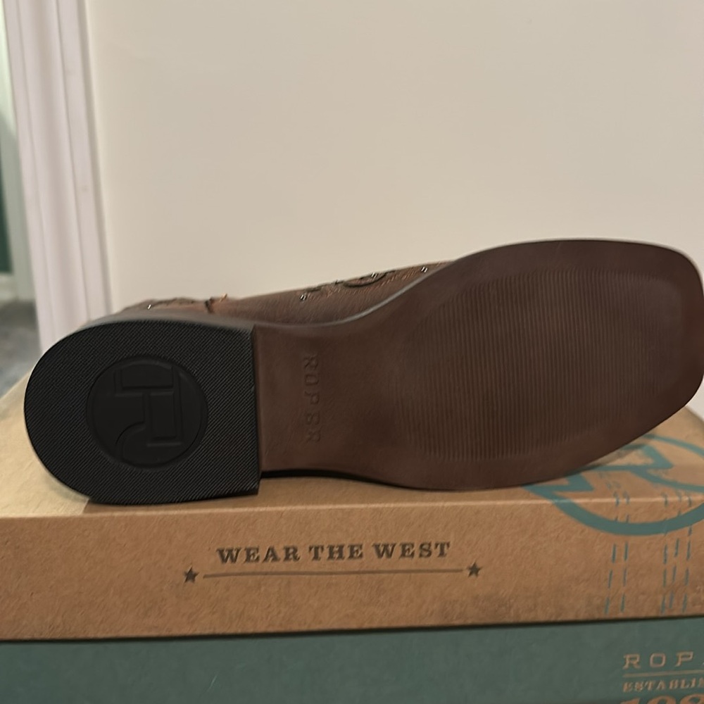 Women’s Roper boots - Picture 3 of 5